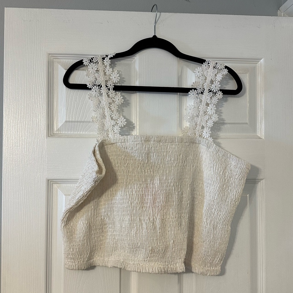 Arula Floral Strap Crop Top 2x NWT